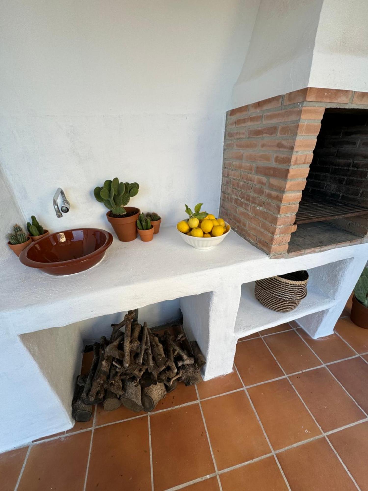 Villa En Frigiliana Con Piscina, Jacuzzi Y Espectaculares Vistas エクステリア 写真